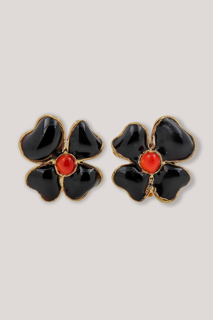 Boucles d'oreilles trèfle à quatre feuilles fermoir clip pâte de verre noir et centre corail