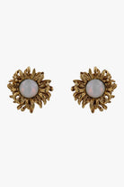Paire Boucles d'oreilles Soleil Doré centre perles nacrée Oscar de La renta - Vintage Fermoir clip délicat
