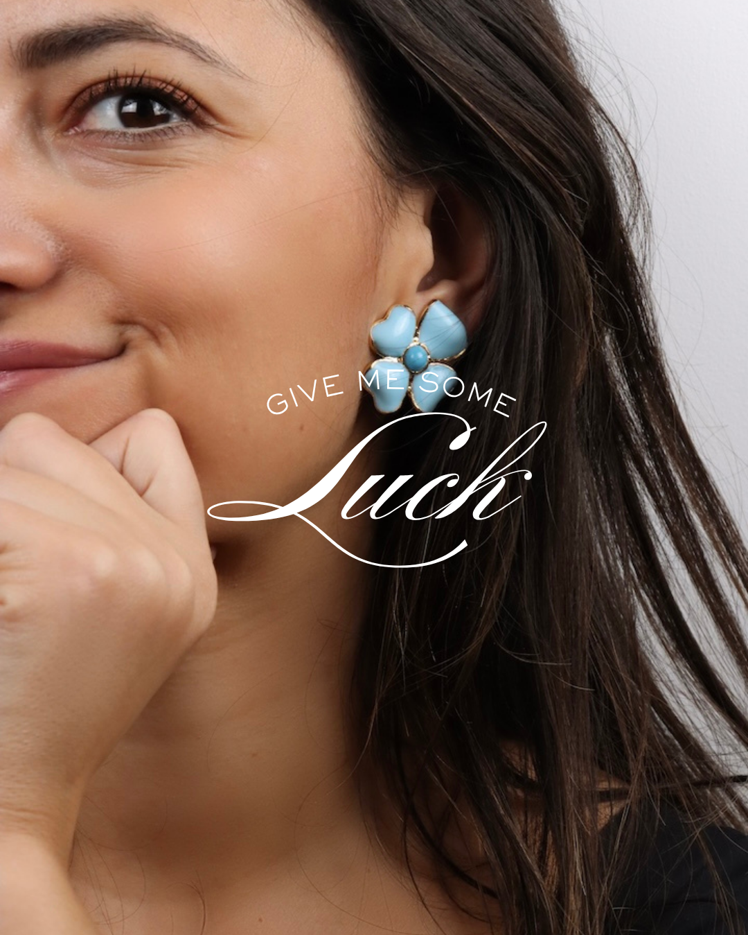 Boucles d'oreilles en pâte de verre bleu turquoise fermoir clip en forme de trèfle - Give me some luck