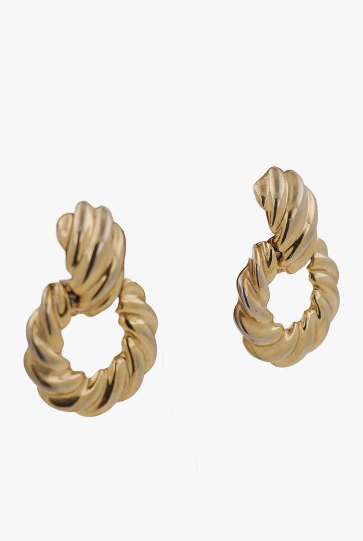 Paire de boucles d'oreilles dorée - fermoir clip créoles - vintage collection