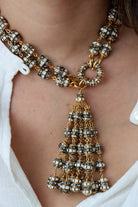 Collier long en rondelle de strass opaline et métal doré - bijou fait main en France