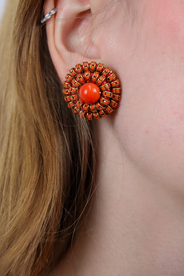Boucles d'oreilles ronde cabochon en perles rouge corail fermoir clip