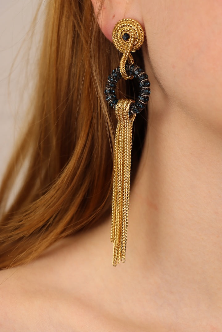 Boucles d'oreilles pendantes strass bleu marine et chaîne dorées - fermoir clip