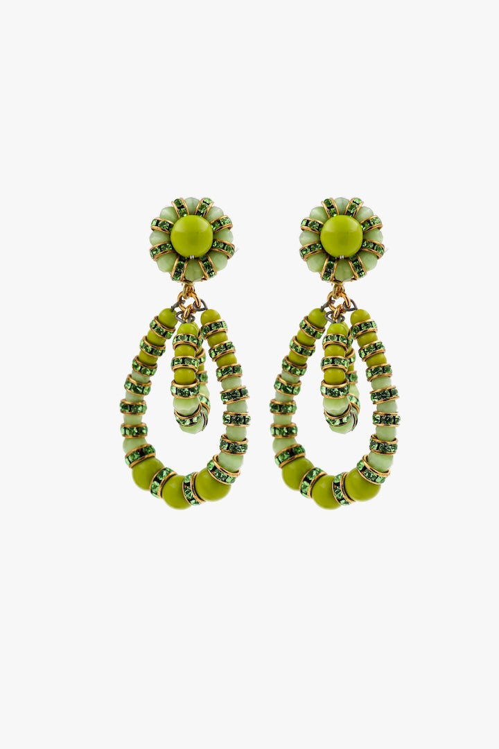 Paire de boucles d'oreilles vert anis en perles verte et strass vert émeraude détail doré