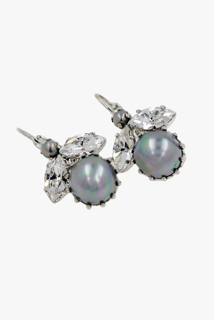 Boucle d'oreilles en forme d'abeille argenté et perle grise nacrée fantaisie - bijou fait main en france