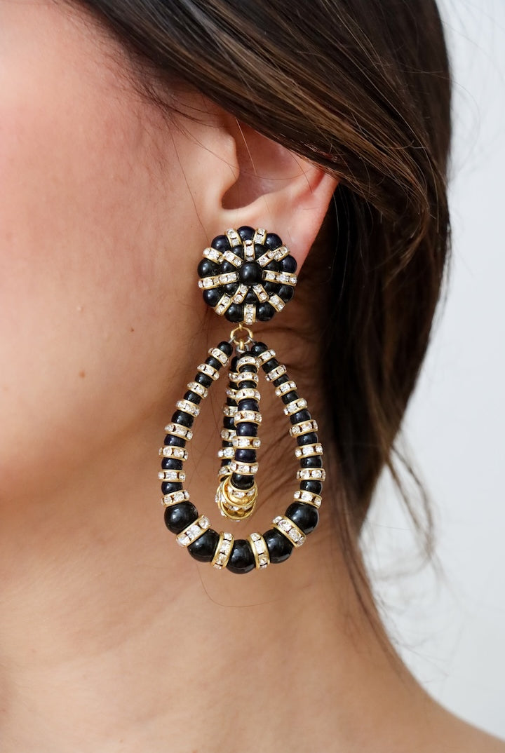 Paire de boucles d'oreilles fermoir clip avec perles noires et rondelles de strass dorée et argentée - bijou fait main
