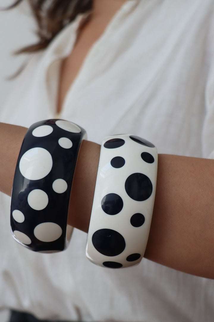 Bracelet fantaisie de luxe - signée rafia et bossa paris - Bleu marine et blanc à poids - accessoire de mode de luxe