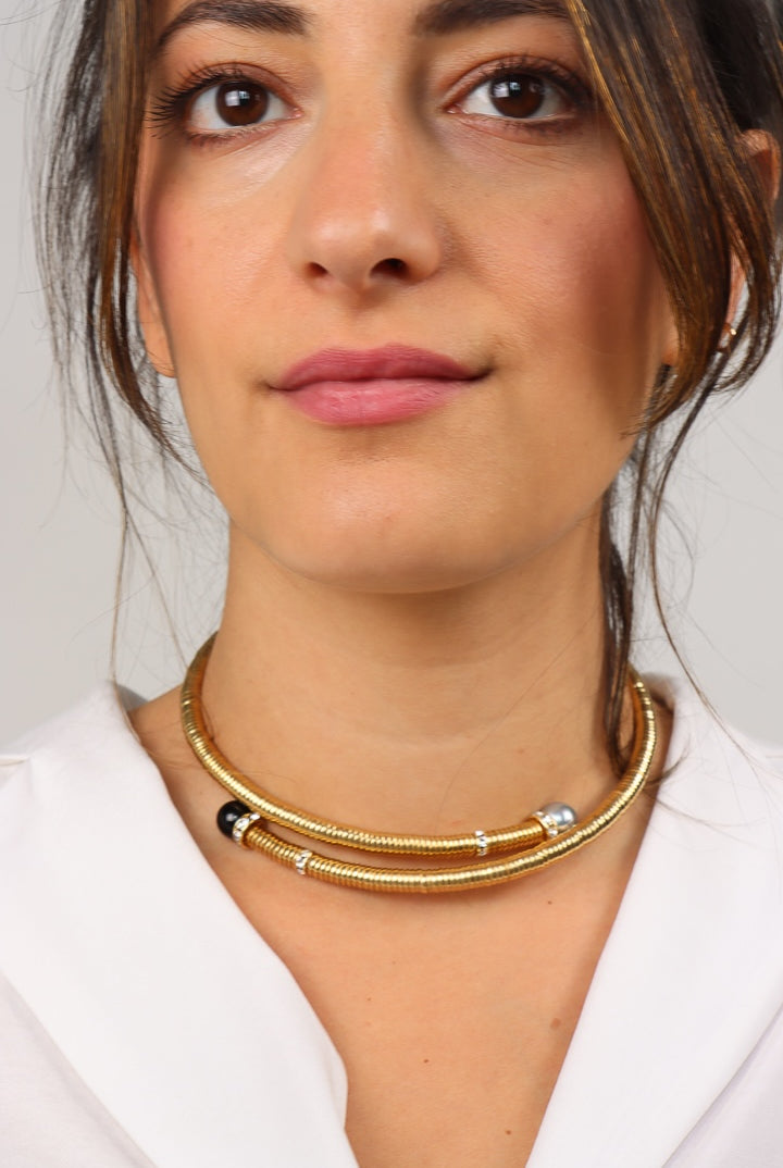 collier doré perles noires et grises chocker strass Swarovski