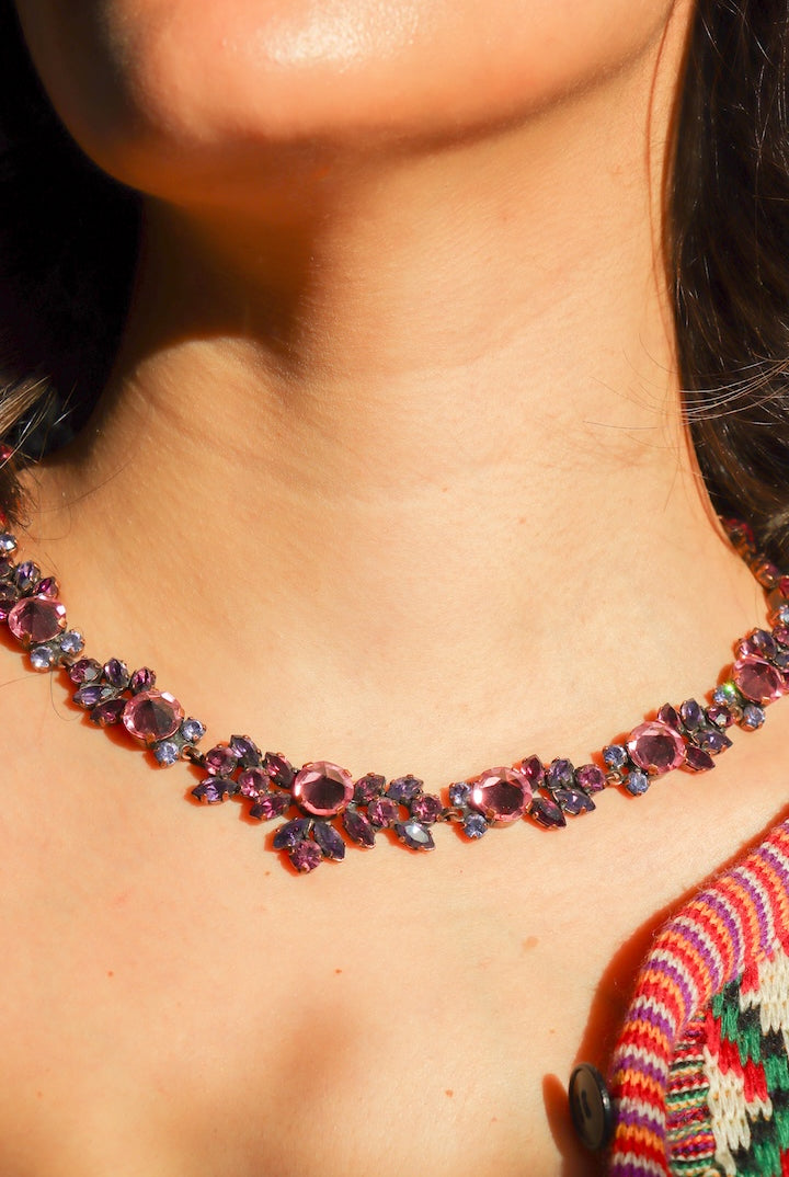 Collier ras de cou femme vintage en strass violet et rose