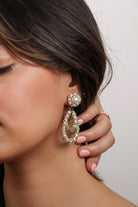 bijoux fantaisie boucles d'oreilles fermoir clip en perles blanches nacrées et en rondelle de strass Swarovski