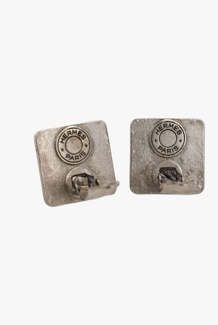 Signature au dos de boucles d'oreilles hermès paris vintage