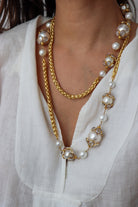 Sautoir en pâte de verre blanc cristal transparent et perles