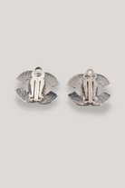 Paire de boucles d'oreilles Chanel vintage argentées fermoir clip signée