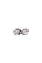 Boucles d'oreilles oreilles percées en forme de fleur argentée et centre nacrée