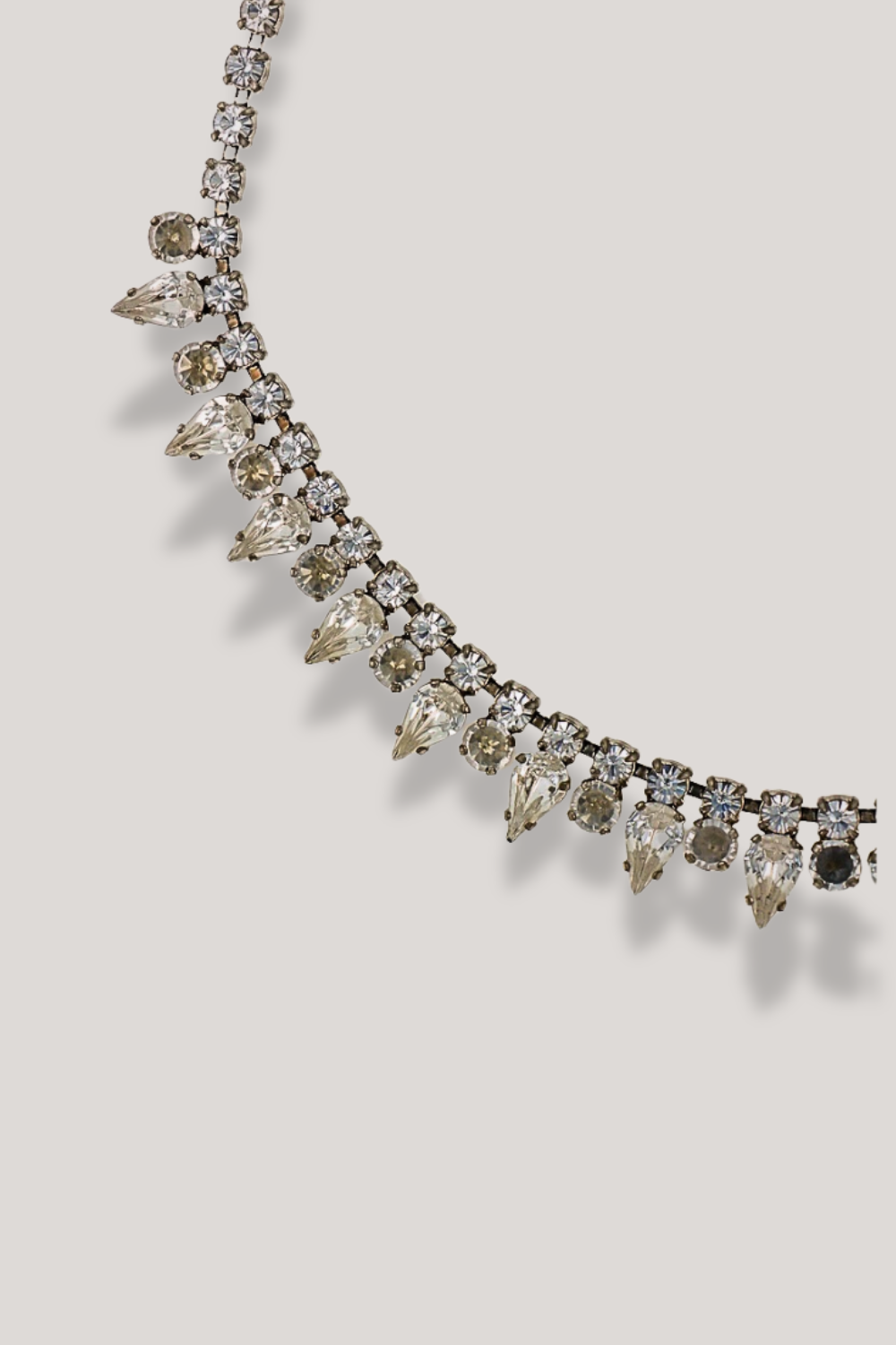 Collier en strass argentée silver effet diamant femme bijou fantaisie de luxe