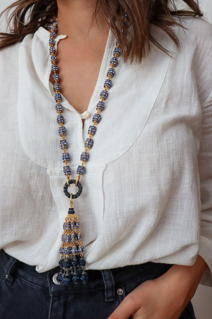Sautoir long en rondelle de strass bleu jean calcédoine et détail doré - bijou fantaisie 