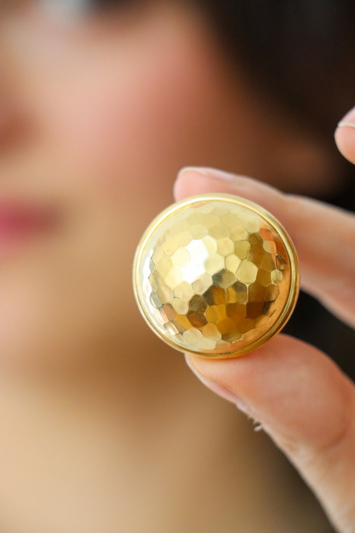 Boules d'oreilles cabochon dorées bijoux Stern - fermoir clip 