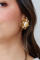 Boucles d'oreilles En Forme de Fleur Vintage avec perles nacrées - Fermoir clip 