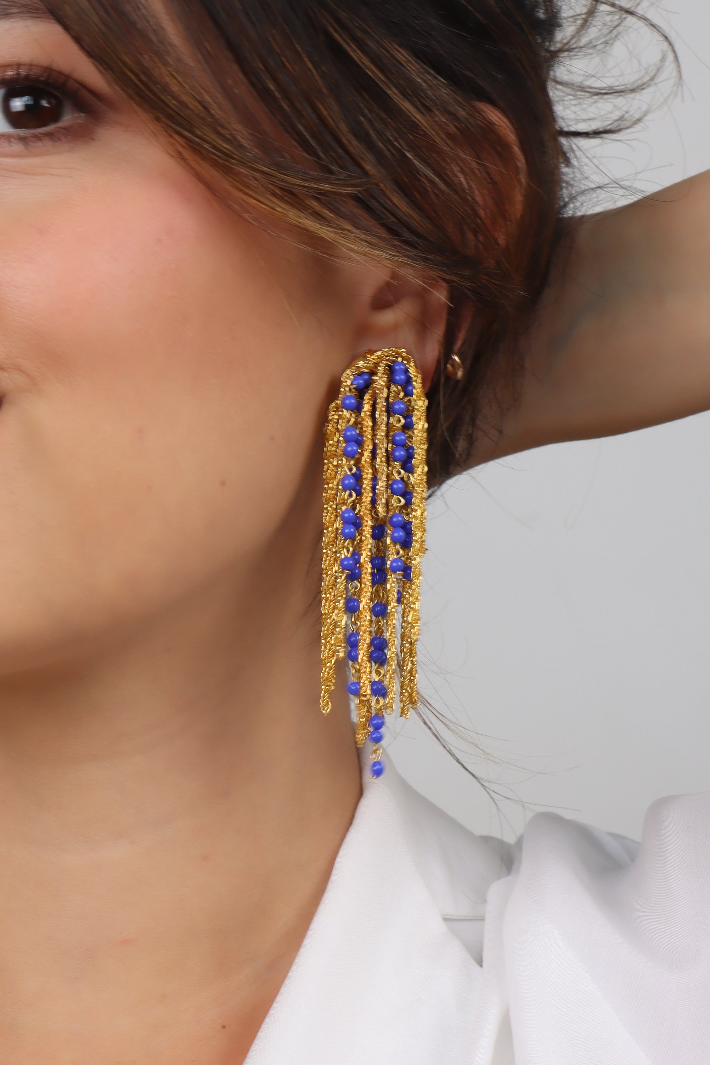 boucles d'oreilles Gonzague perle bleu longues