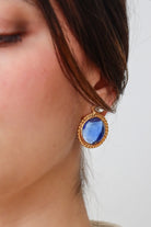 Paire de Boucles d'oreilles cabochon en pâte de verre couleur saphir bleu intense
