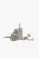 Broche vintage couleur argentée en forme de danseuse opéra étoile ornée de perles et de strass brillant 